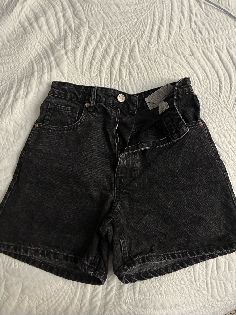 Zara Black Denim Jean Shorts High Rise US 2 / EUR 34 Y2K Vintage